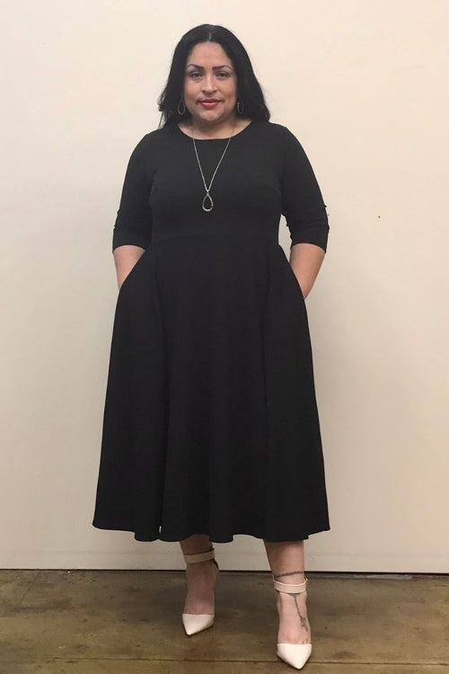 Plus Size Midi A-Line Dress with 3/4 Sleeves and Pockets
